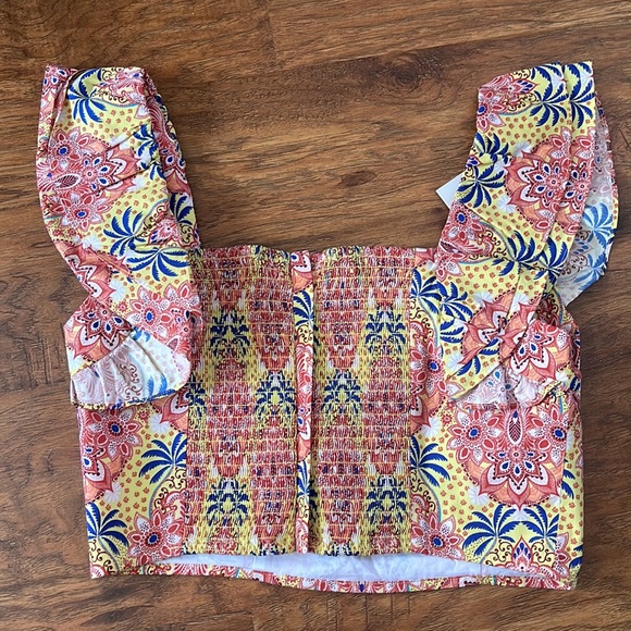 NEW Cara Cara Darby cropped top - Picture 6 of 6